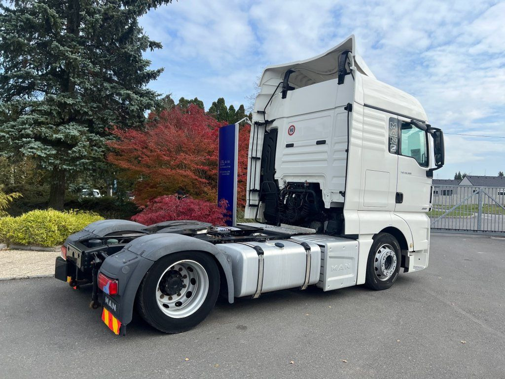 MAN TGX18.500 MEGA/lowdeck - Cabeza tractora: foto 4 MAN TGX18.500 MEGA/lowdeck - Cabeza tractora: foto 4