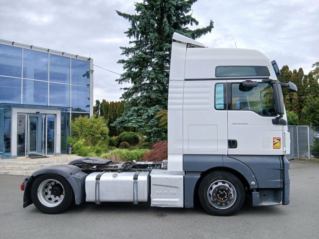 MAN TGX18.500 XXL EURO 6 MEGA/lowdeck - Cabeza tractora: foto 3 MAN TGX18.500 XXL EURO 6 MEGA/lowdeck - Cabeza tractora: foto 3