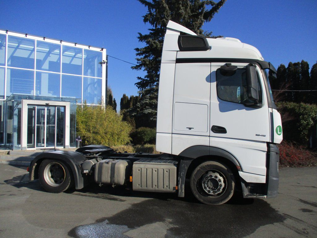 Mercedes-Benz 1845 Actros EURO 6 MEGA/lowdeck - Cabeza tractora: foto 3 Mercedes-Benz 1845 Actros EURO 6 MEGA/lowdeck - Cabeza tractora: foto 3