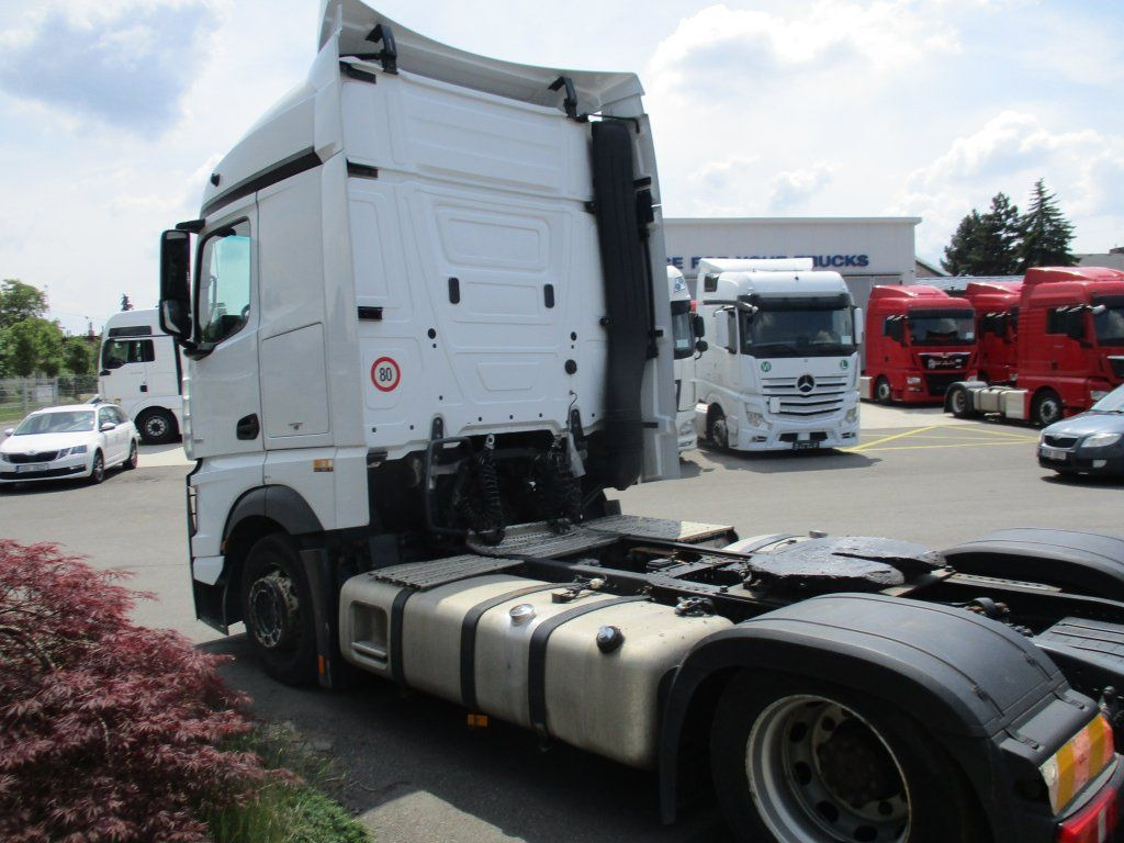 Mercedes-Benz 1845 Actros EURO 6 MEGA/lowdeck - Cabeza tractora: foto 4 Mercedes-Benz 1845 Actros EURO 6 MEGA/lowdeck - Cabeza tractora: foto 4