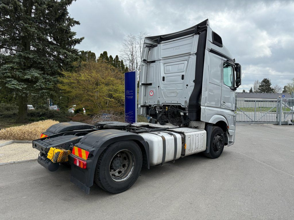Mercedes-Benz 1845 Actros EURO 6 Retarder - Cabeza tractora: foto 4 Mercedes-Benz 1845 Actros EURO 6 Retarder - Cabeza tractora: foto 4