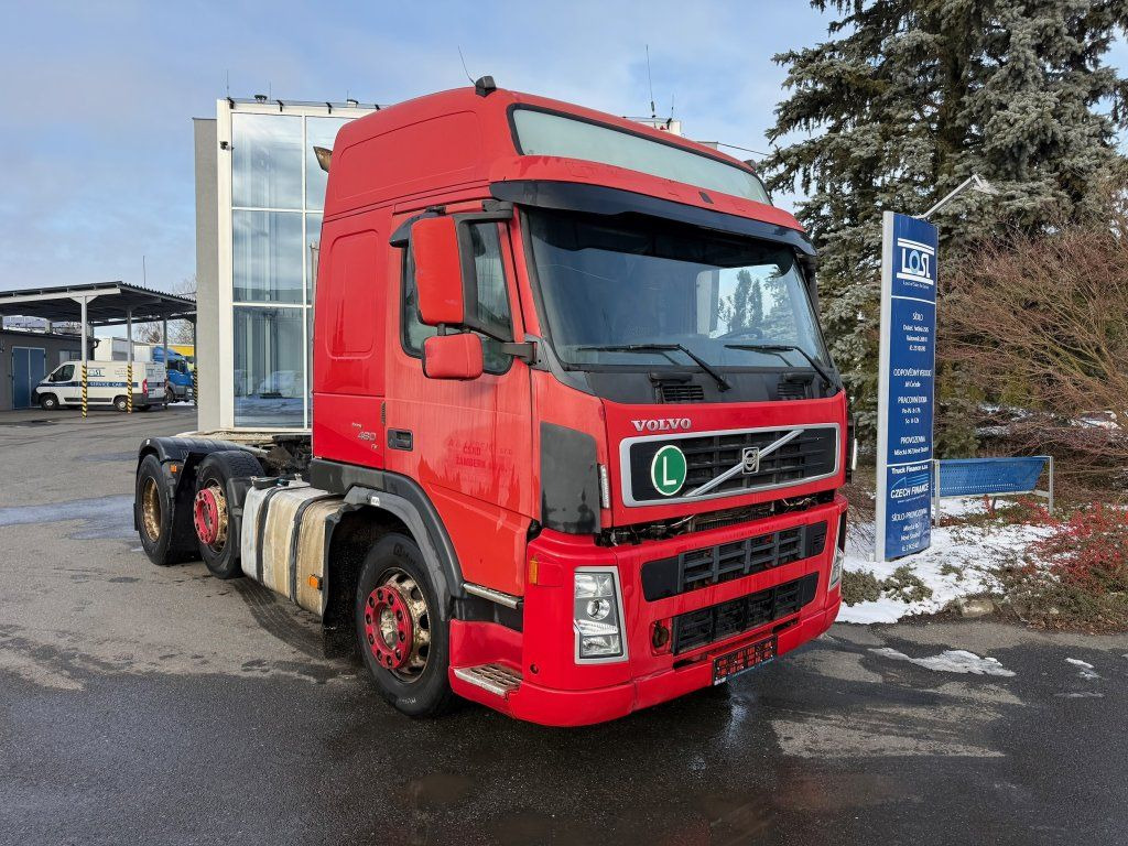 Volvo FM12.460 6x2 EURO 3 - Cabeza tractora: foto 2 Volvo FM12.460 6x2 EURO 3 - Cabeza tractora: foto 2