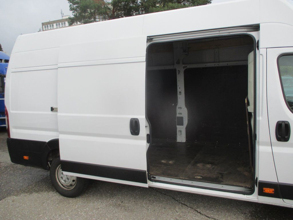 Citroën Jumper 2,2 , L4H3 - Furgón: foto 5 Citroën Jumper 2,2 , L4H3 - Furgón: foto 5