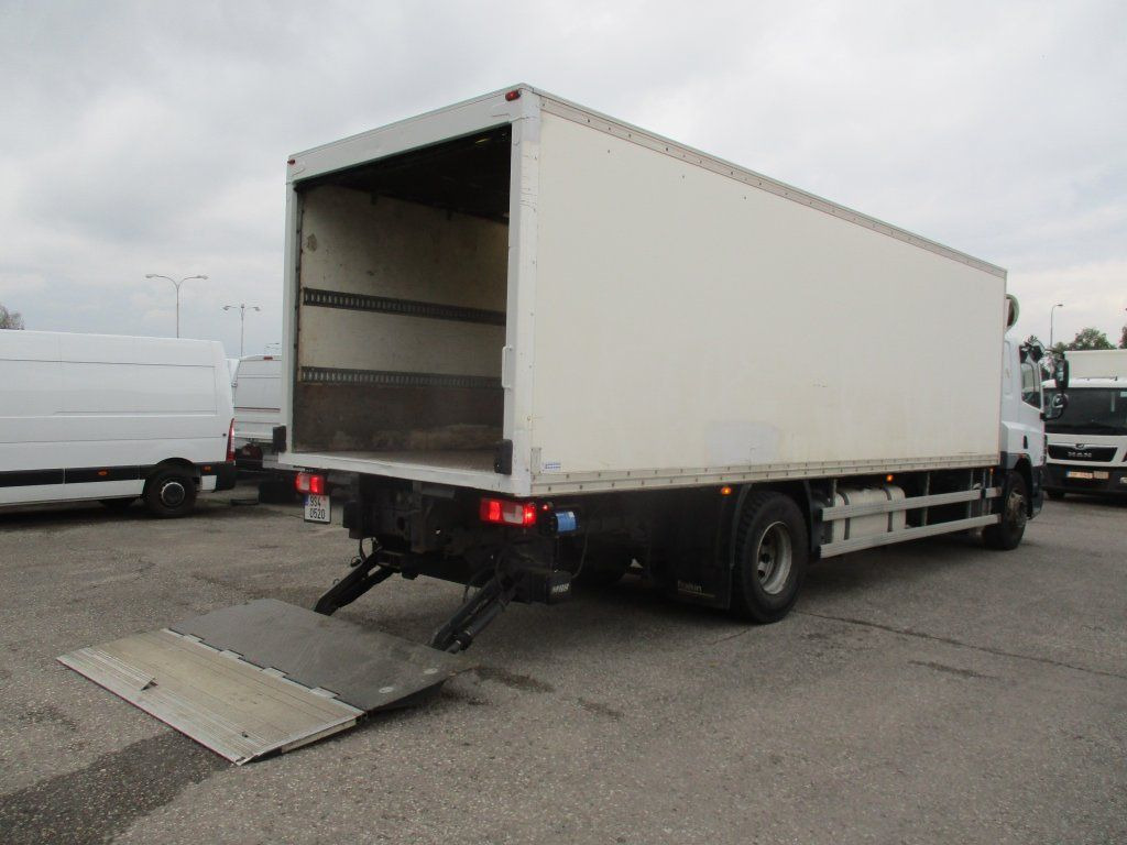 DAF CF 75.310 - Camión caja cerrada: foto 5 DAF CF 75.310 - Camión caja cerrada: foto 5