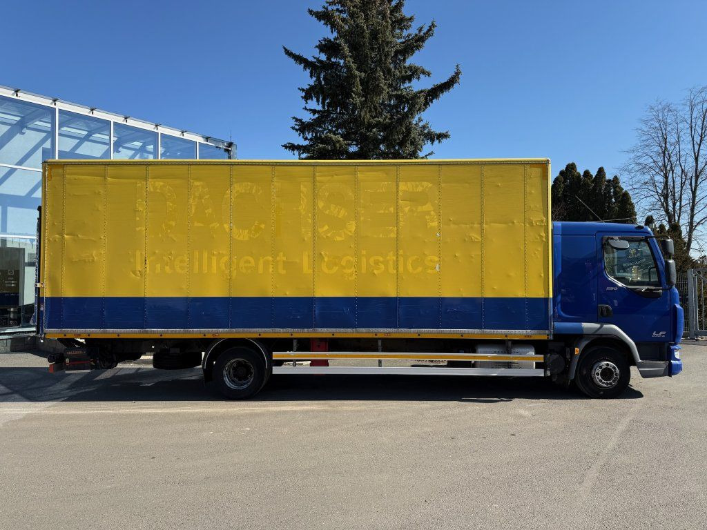 DAF LF250 EURO 6 - Camión caja cerrada: foto 3 DAF LF250 EURO 6 - Camión caja cerrada: foto 3