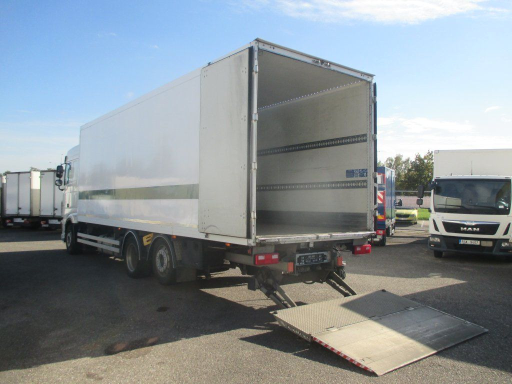 DAF XF 480, 6x2, - Camión caja cerrada: foto 4 DAF XF 480, 6x2, - Camión caja cerrada: foto 4