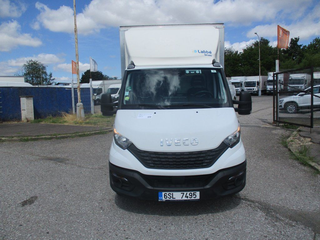Iveco 35C16 Daily 3,0l - Furgoneta caja cerrada: foto 2 Iveco 35C16 Daily 3,0l - Furgoneta caja cerrada: foto 2