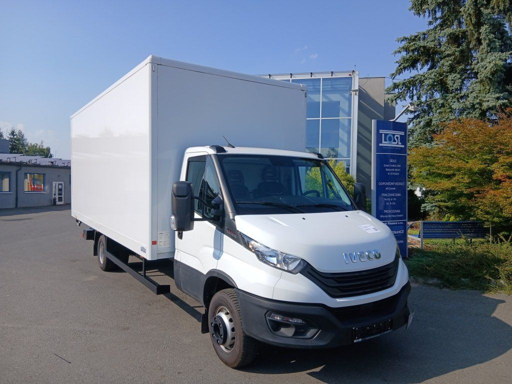 Iveco 72-210 (70C210) - Furgoneta caja cerrada: foto 3 Iveco 72-210 (70C210) - Furgoneta caja cerrada: foto 3