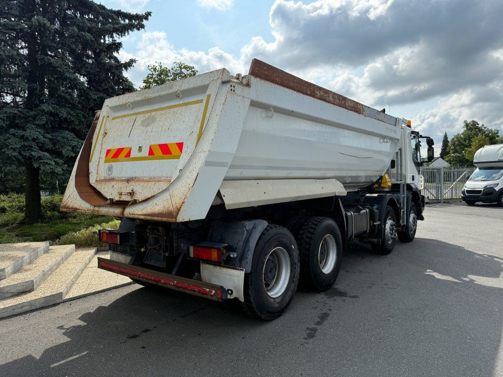 Iveco Trakker 410 S1 8x4 - Camión volquete: foto 3 Iveco Trakker 410 S1 8x4 - Camión volquete: foto 3