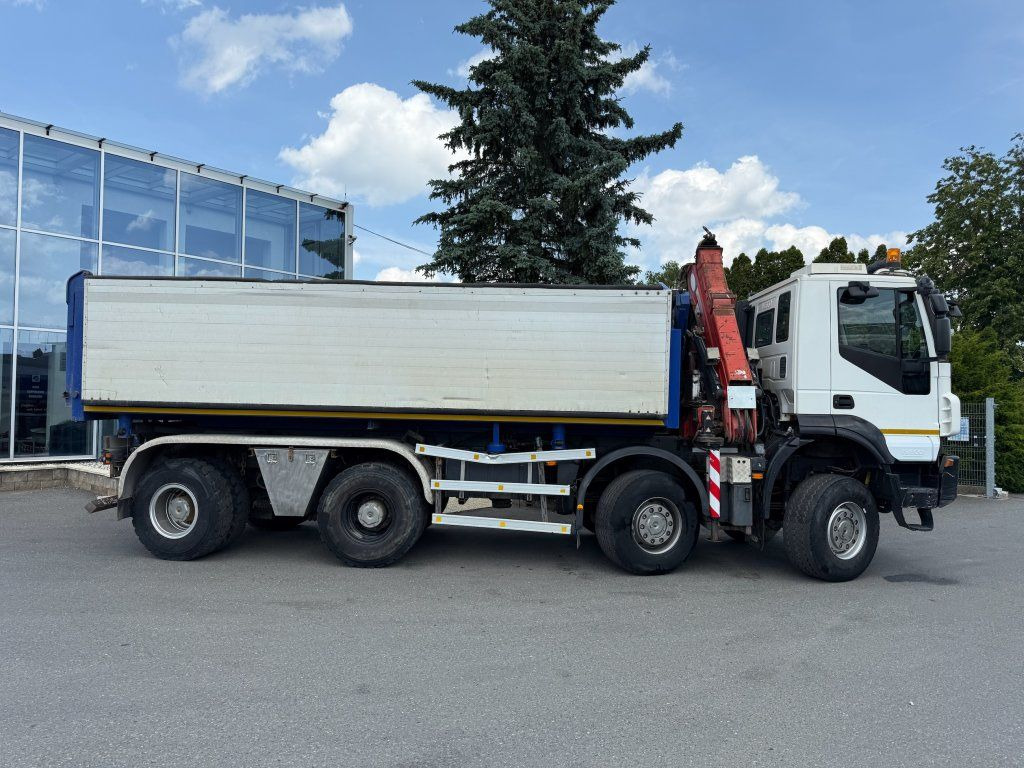 Iveco Trakker AD410 T45 8x8 + HMF 1643 Z2 - Camión volquete: foto 3 Iveco Trakker AD410 T45 8x8 + HMF 1643 Z2 - Camión volquete: foto 3