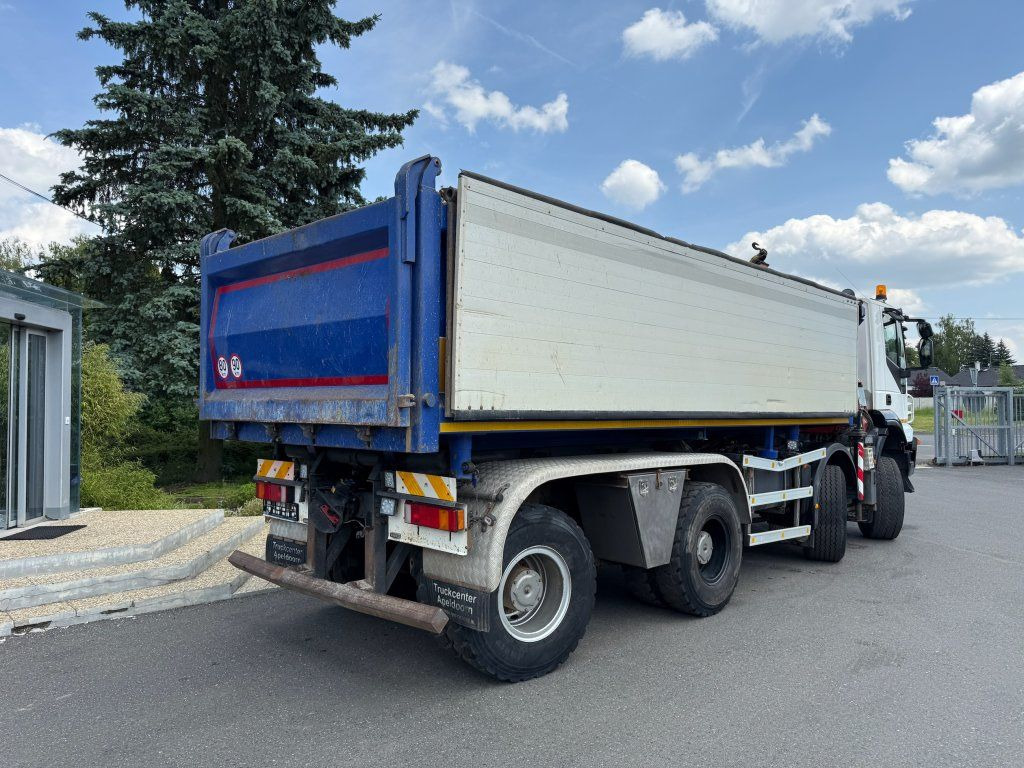 Iveco Trakker AD410 T45 8x8 + HMF 1643 Z2 - Camión volquete: foto 4 Iveco Trakker AD410 T45 8x8 + HMF 1643 Z2 - Camión volquete: foto 4