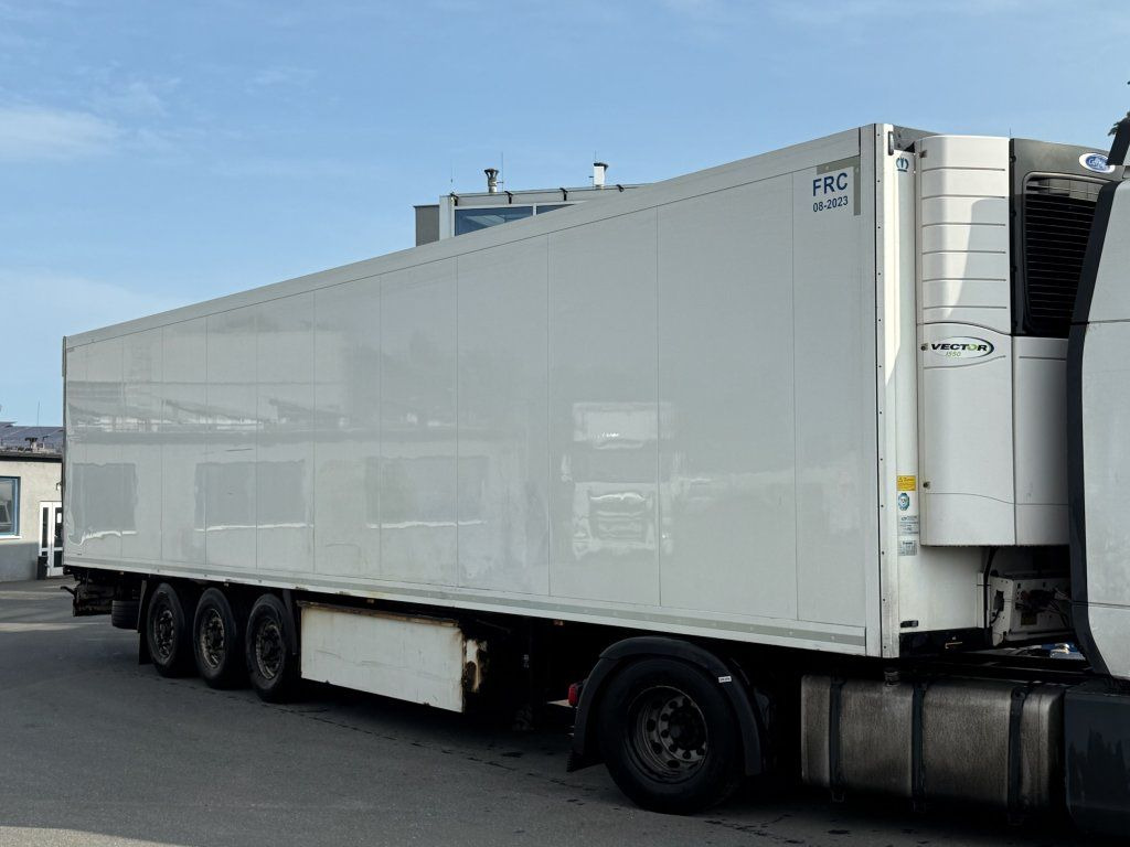 Lamberet Carrier Vectro 1550 DoppelStock - Semirremolque caja cerrada: foto 1 Lamberet Carrier Vectro 1550 DoppelStock - Semirremolque caja cerrada: foto 1