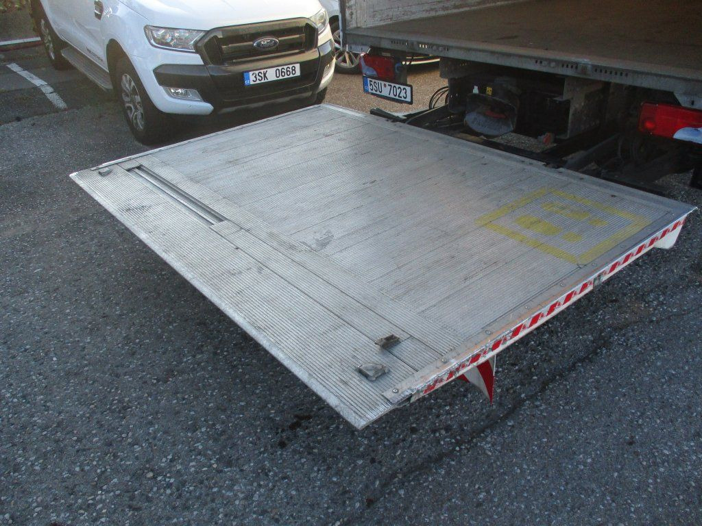 MAN TGL 12.220 - Camión lona: foto 5 MAN TGL 12.220 - Camión lona: foto 5