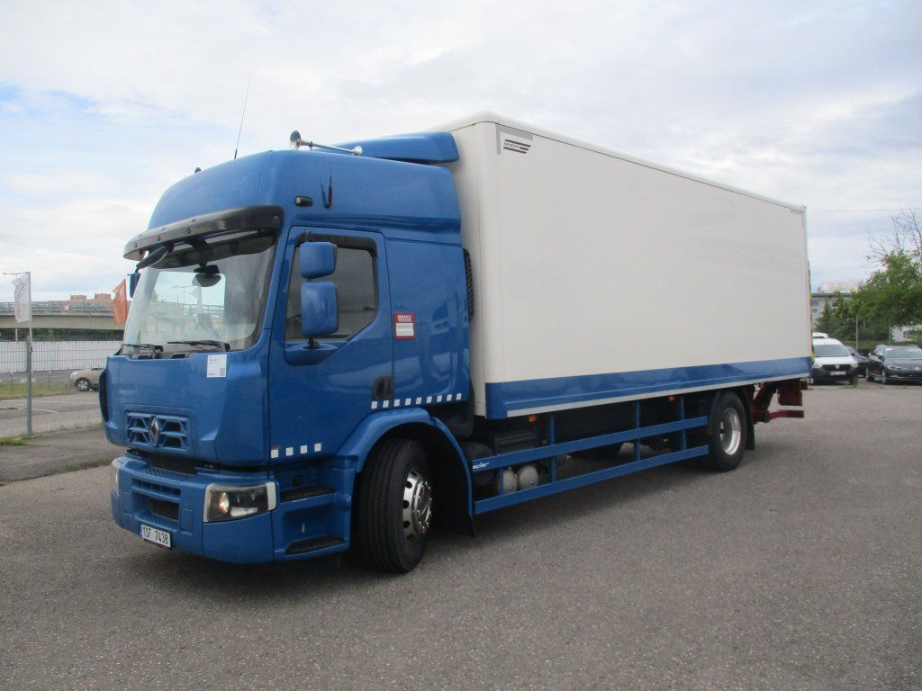 Renault D18, 320 - Camión caja cerrada: foto 1 Renault D18, 320 - Camión caja cerrada: foto 1