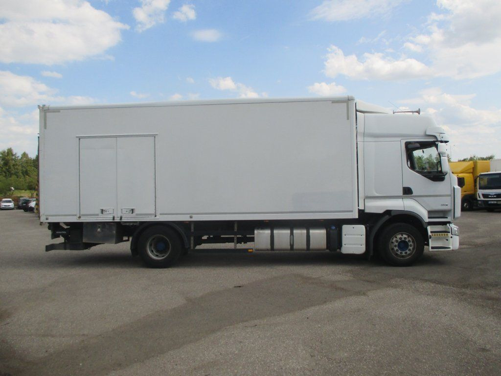 Renault Premium 380 Dxi - Camión caja cerrada: foto 4 Renault Premium 380 Dxi - Camión caja cerrada: foto 4