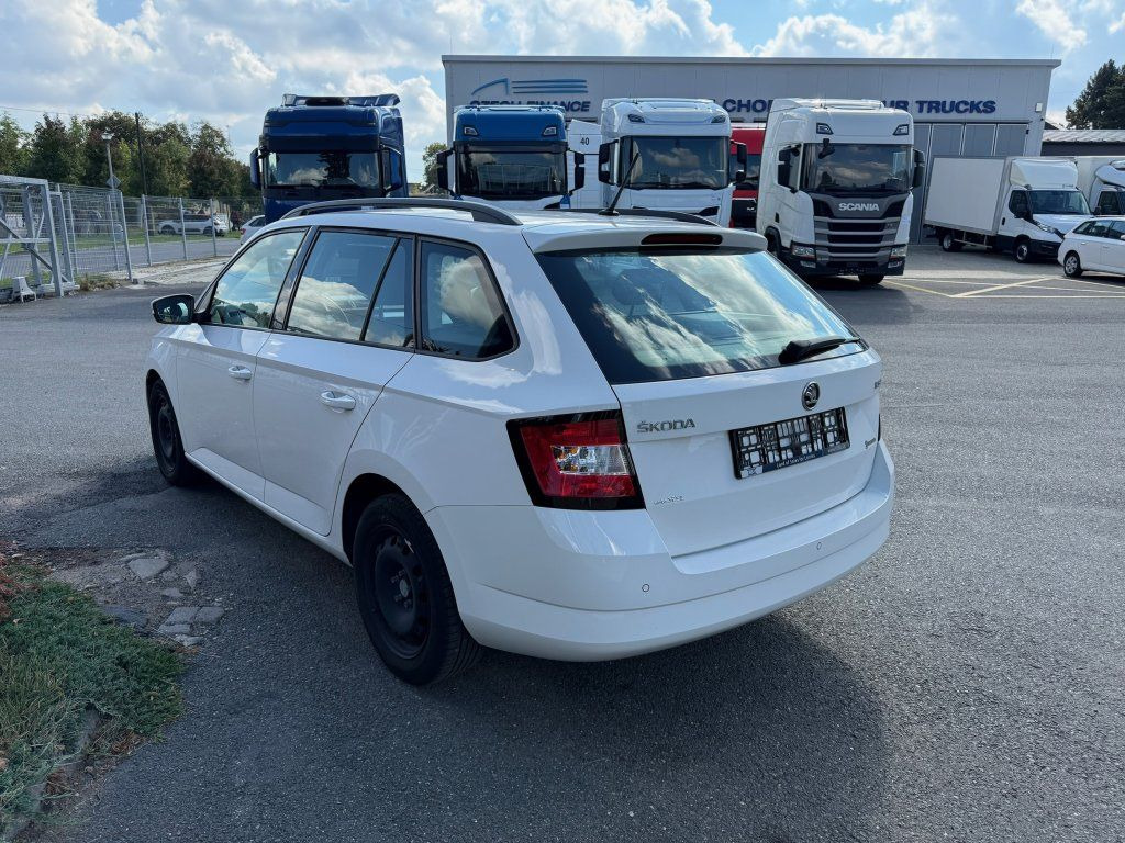 Skoda 1,4TDi kombi - Coche familiar: foto 5 Skoda 1,4TDi kombi - Coche familiar: foto 5