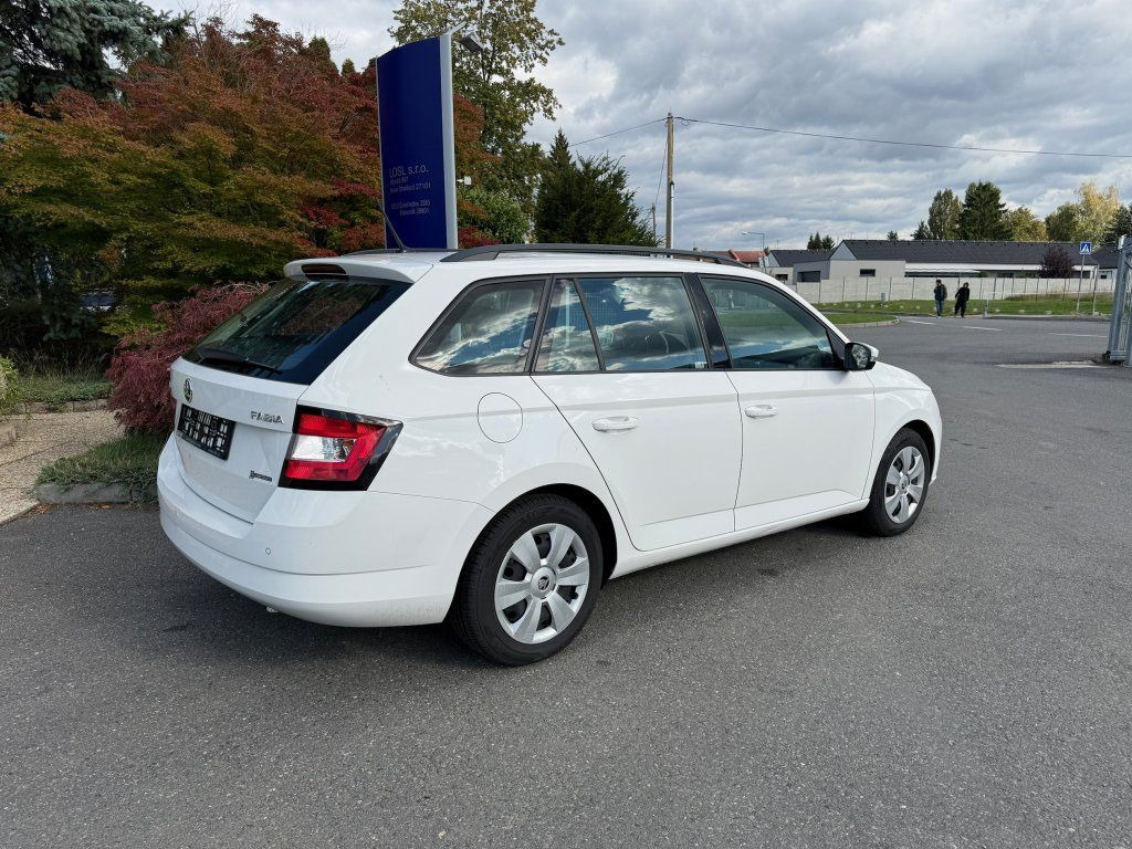 Skoda 1,4TDi kombi - Coche familiar: foto 4 Skoda 1,4TDi kombi - Coche familiar: foto 4