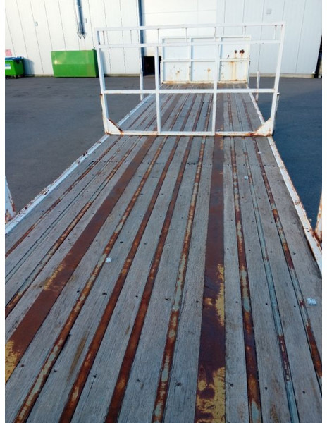 Trailor 2 axles / Full steel - rail side/ridelles - Semirremolque plataforma/ Caja abierta: foto 4 Trailor 2 axles / Full steel - rail side/ridelles - Semirremolque plataforma/ Caja abierta: foto 4