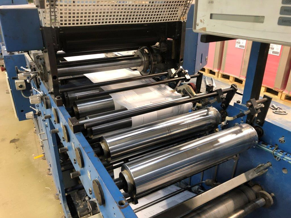 5-fold roller collator Rotatek RC-3 - Máquina offset: foto 4 5-fold roller collator Rotatek RC-3 - Máquina offset: foto 4