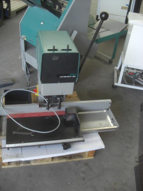 Ernst Nagel Citoborma 280 2-spindle paper drilling machine - Máquina de impresión: foto 2 Ernst Nagel Citoborma 280 2-spindle paper drilling machine - Máquina de impresión: foto 2