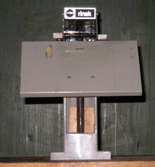 Ernst Nagel Rinak Electric Block Stapler - Máquina de impresión: foto 2 Ernst Nagel Rinak Electric Block Stapler - Máquina de impresión: foto 2