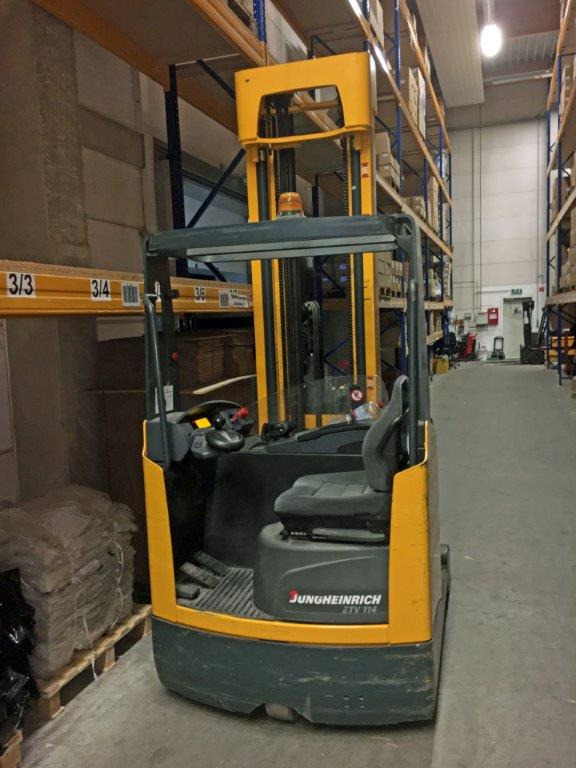 Reach truck Jungheinrich ETV 114 - Retráctil: foto 4 Reach truck Jungheinrich ETV 114 - Retráctil: foto 4