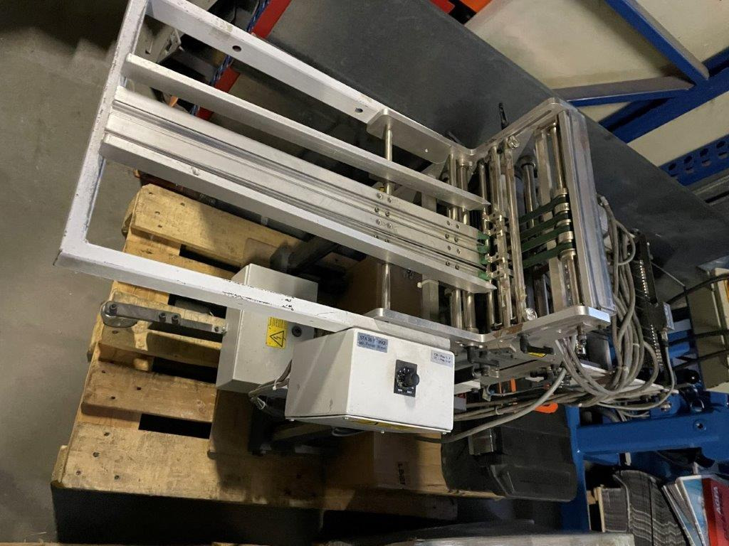 Small sized mobile stack delivery Heidelberg Stahlfolder STA 30 F - Plegadora de papel: foto 1 Small sized mobile stack delivery Heidelberg Stahlfolder STA 30 F - Plegadora de papel: foto 1