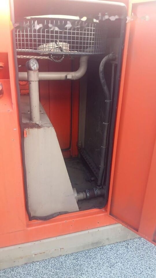 Aggreko Cummins 330 kVa - Generador industriale: foto 3 Aggreko Cummins 330 kVa - Generador industriale: foto 3