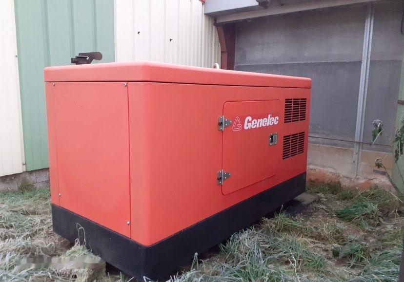 Genelec - Generador industriale: foto 1 Genelec - Generador industriale: foto 1