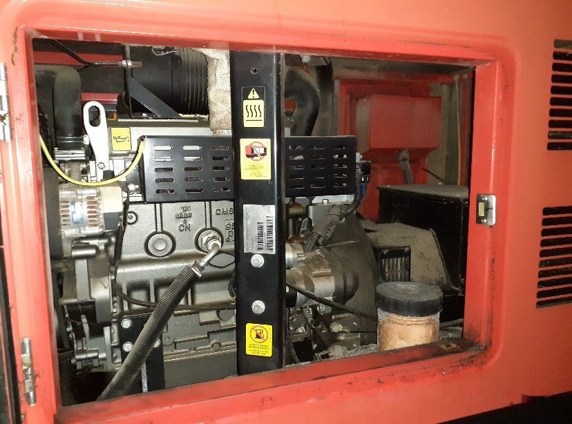 Genelec - Generador industriale: foto 3 Genelec - Generador industriale: foto 3