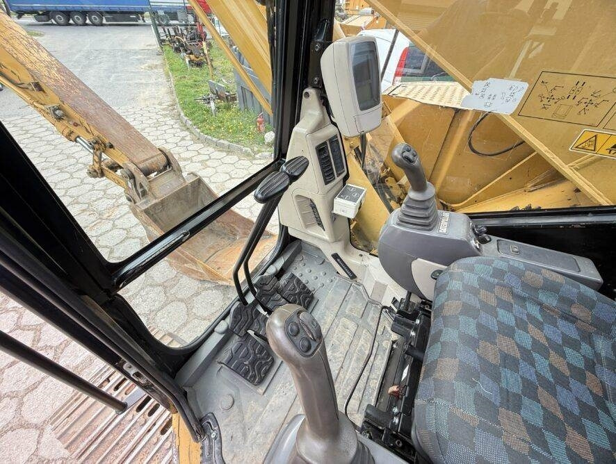 Excavadora de cadenas CAT 321C LCR: foto 15