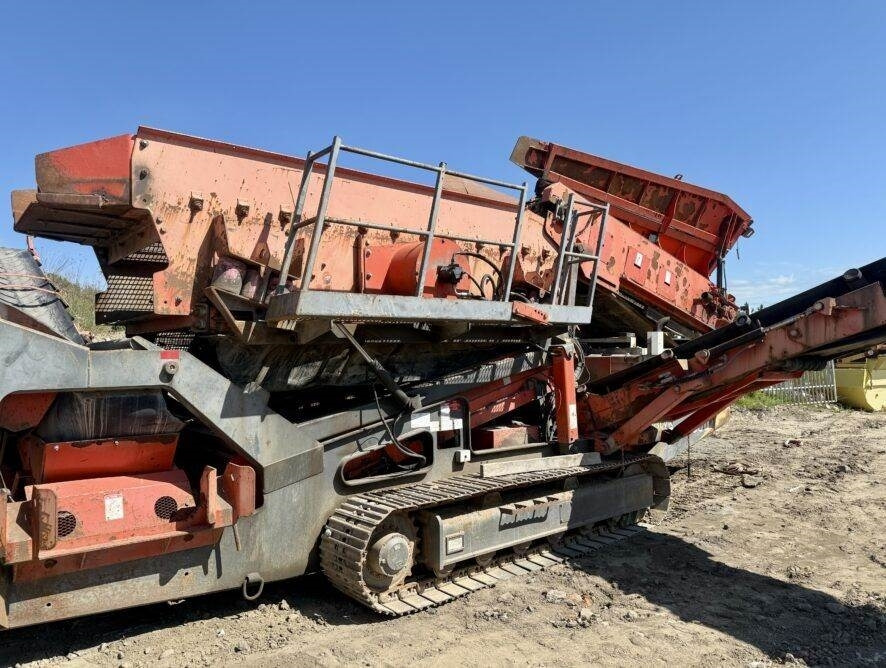 Sandvik QE330 - Cribadora: foto 5 Sandvik QE330 - Cribadora: foto 5