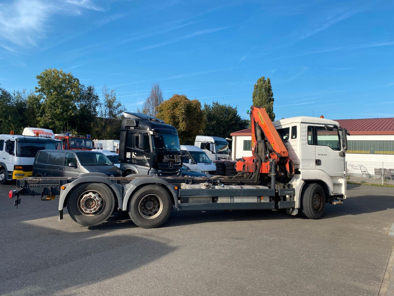 MAN TGS 26.320 26.440 PALFINGER FUNK MAN TGS 26.320 26.440 PALFINGER FUNK - Camión chasis, Camión grúa: foto 3 MAN TGS 26.320 26.440 PALFINGER FUNK MAN TGS 26.320 26.440 PALFINGER FUNK - Camión chasis, Camión grúa: foto 3