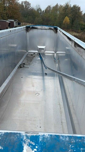 Reisch 50 m³ GETREIDE Reisch 50 m³ GETREIDE - Semirremolque volquete: foto 5 Reisch 50 m³ GETREIDE Reisch 50 m³ GETREIDE - Semirremolque volquete: foto 5