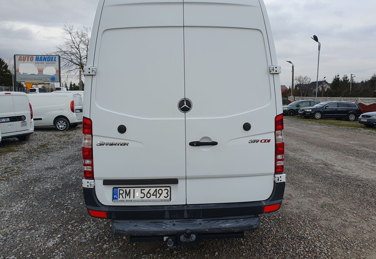Leasing para Mercedes-Benz SPRINTER 319 9 OSOB KLIMA WEBASTO TV TYL  PODUSZKI EURO5 [ Copy ] Mercedes-Benz SPRINTER 319 9 OSOB KLIMA WEBASTO TV TYL  PODUSZKI EURO5 [ Copy ]: foto 9