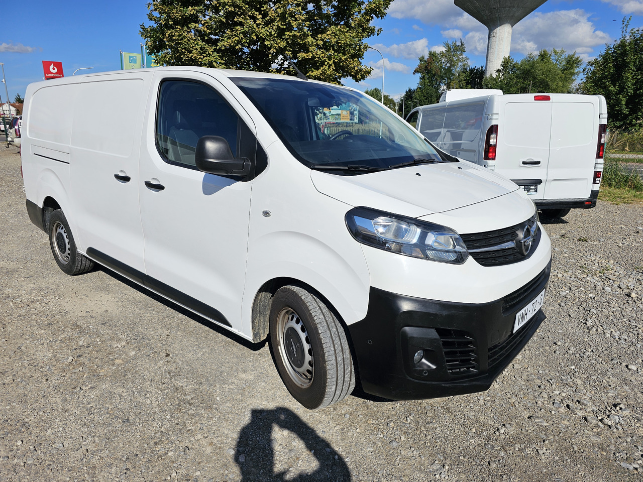 OPEL VIVARO LONG L2H1 FURGON KLIMA NAVI EURO6 - Furgoneta pequeña: foto 1 OPEL VIVARO LONG L2H1 FURGON KLIMA NAVI EURO6 - Furgoneta pequeña: foto 1