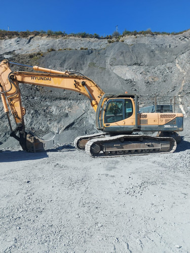 2013 Hyundai RJ80LC-9A - Excavadora: foto 1 2013 Hyundai RJ80LC-9A - Excavadora: foto 1