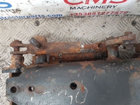 Case 4230, 4210, 4220, 95, 85 Series Hitch Dromone 228722a1, 228726a1, 9713154 - Bastidor/ Chasis para Maquinaria agrícola: foto 4 Case 4230, 4210, 4220, 95, 85 Series Hitch Dromone 228722a1, 228726a1, 9713154 - Bastidor/ Chasis para Maquinaria agrícola: foto 4