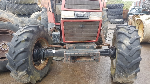 Case 5120 Engine, Front And Rear Axle, Transmission, Pto Housing Nut - Caja de cambios: foto 2 Case 5120 Engine, Front And Rear Axle, Transmission, Pto Housing Nut - Caja de cambios: foto 2