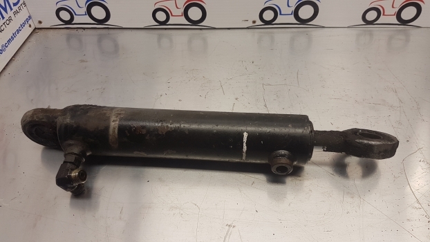 Case New Holland T6 , T7 , Tm, Puma And Mxm Series Steering Ram 5198883 - Dirección para Tractor: foto 1 Case New Holland T6 , T7 , Tm, Puma And Mxm Series Steering Ram 5198883 - Dirección para Tractor: foto 1