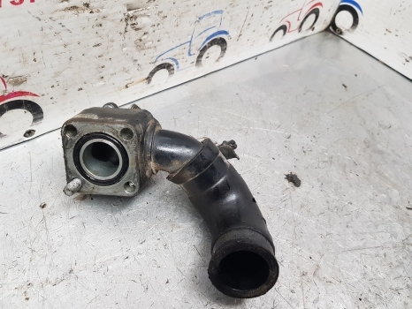 Case New Holland T7, Puma Series T7.200 Steering Pump Flange 84181974 - Bomba de dirección para Tractor: foto 2 Case New Holland T7, Puma Series T7.200 Steering Pump Flange 84181974 - Bomba de dirección para Tractor: foto 2