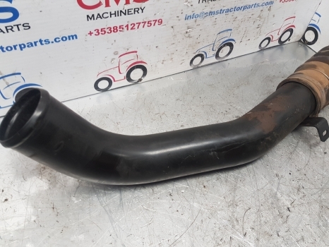 Claas Arion 500, 600 Series 640 Intercooler Air Pipe 0021503581, 0021503393 - Intercooler para Tractor: foto 2 Claas Arion 500, 600 Series 640 Intercooler Air Pipe 0021503581, 0021503393 - Intercooler para Tractor: foto 2