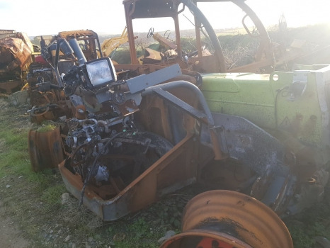 Claas Scorpion 635, 732, 736, 741 Transmission Drive Unit For Parts Icvd233 S1n - Caja de cambios: foto 1 Claas Scorpion 635, 732, 736, 741 Transmission Drive Unit For Parts Icvd233 S1n - Caja de cambios: foto 1