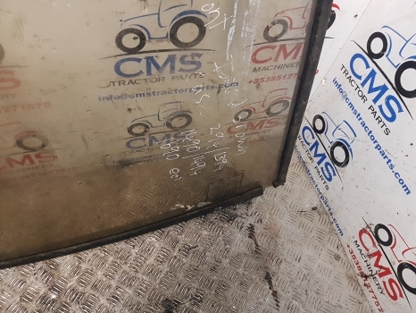 David Brown Case 90, 94 Series 1290, 1394, 1294 Windscreen   K262895  K303699 - Ventana y piezas para Tractor: foto 3 David Brown Case 90, 94 Series 1290, 1394, 1294 Windscreen   K262895  K303699 - Ventana y piezas para Tractor: foto 3