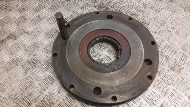 Deutz Agrotron 6.15 Rear Axle Brake Plate Housing 04417461, 33000330003 - Piezas de freno para Tractor: foto 5 Deutz Agrotron 6.15 Rear Axle Brake Plate Housing 04417461, 33000330003 - Piezas de freno para Tractor: foto 5