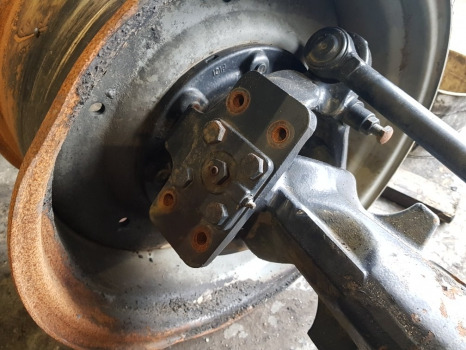 Deutz Agrotron 6120.4 Front Axle Suspension Casting 0.016.0971.0/40, 04455624/30 - Suspensión: foto 1 Deutz Agrotron 6120.4 Front Axle Suspension Casting 0.016.0971.0/40, 04455624/30 - Suspensión: foto 1