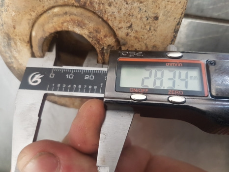 Deutz Dxbis110, Dx6, Dxab, Dxbis Series Lift Arm Rhs 1905115036316, 2374138 - Suspensión: foto 4 Deutz Dxbis110, Dx6, Dxab, Dxbis Series Lift Arm Rhs 1905115036316, 2374138 - Suspensión: foto 4