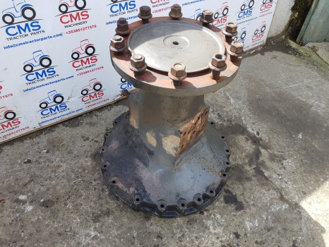 Fendt 724 S4, 718 S4, 720 S4, 722 S4, Rear Axle Hub Complete H737150150010 - Eje posterior: foto 2 Fendt 724 S4, 718 S4, 720 S4, 722 S4, Rear Axle Hub Complete H737150150010 - Eje posterior: foto 2