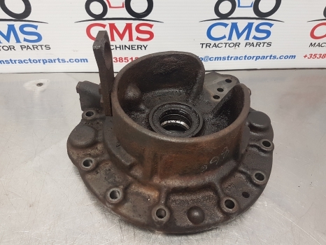 Fendt 818, 800 Series, Rear Axle Bearing Cap M716100720, 718100320010 - Eje posterior: foto 2 Fendt 818, 800 Series, Rear Axle Bearing Cap M716100720, 718100320010 - Eje posterior: foto 2