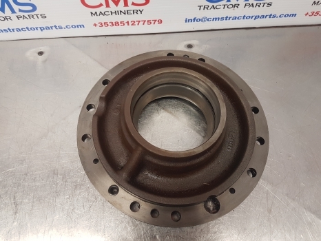Fendt 818, 800 Series, Rear Axle Bearing Flange 718150010020, M718150010020 - Eje posterior: foto 3 Fendt 818, 800 Series, Rear Axle Bearing Flange 718150010020, M718150010020 - Eje posterior: foto 3